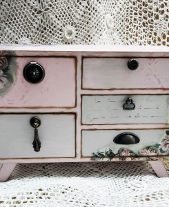 mueble-costumizado-manualidades-hazlo-ti-barcelona-1